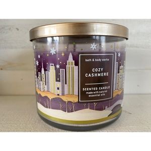 Bath and Body Works 3 Wick Candle Cozy Cashmere Scented Candle 14.5 Ounces